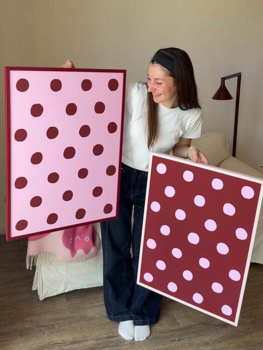 Polka Dot Poster in Rosa & Bordeaux