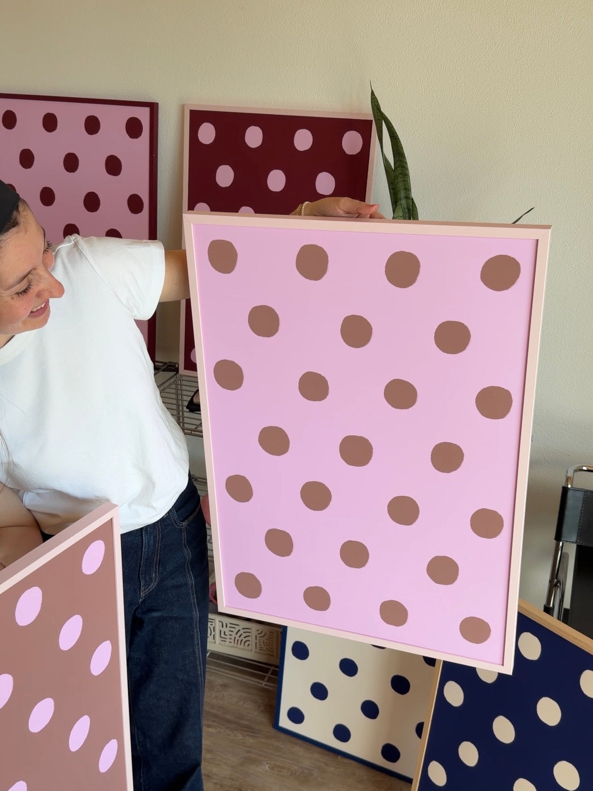 Polka Dot Poster in Rosa & Braun